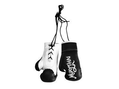 Kanong Hanging Muay Thai Gloves : Black